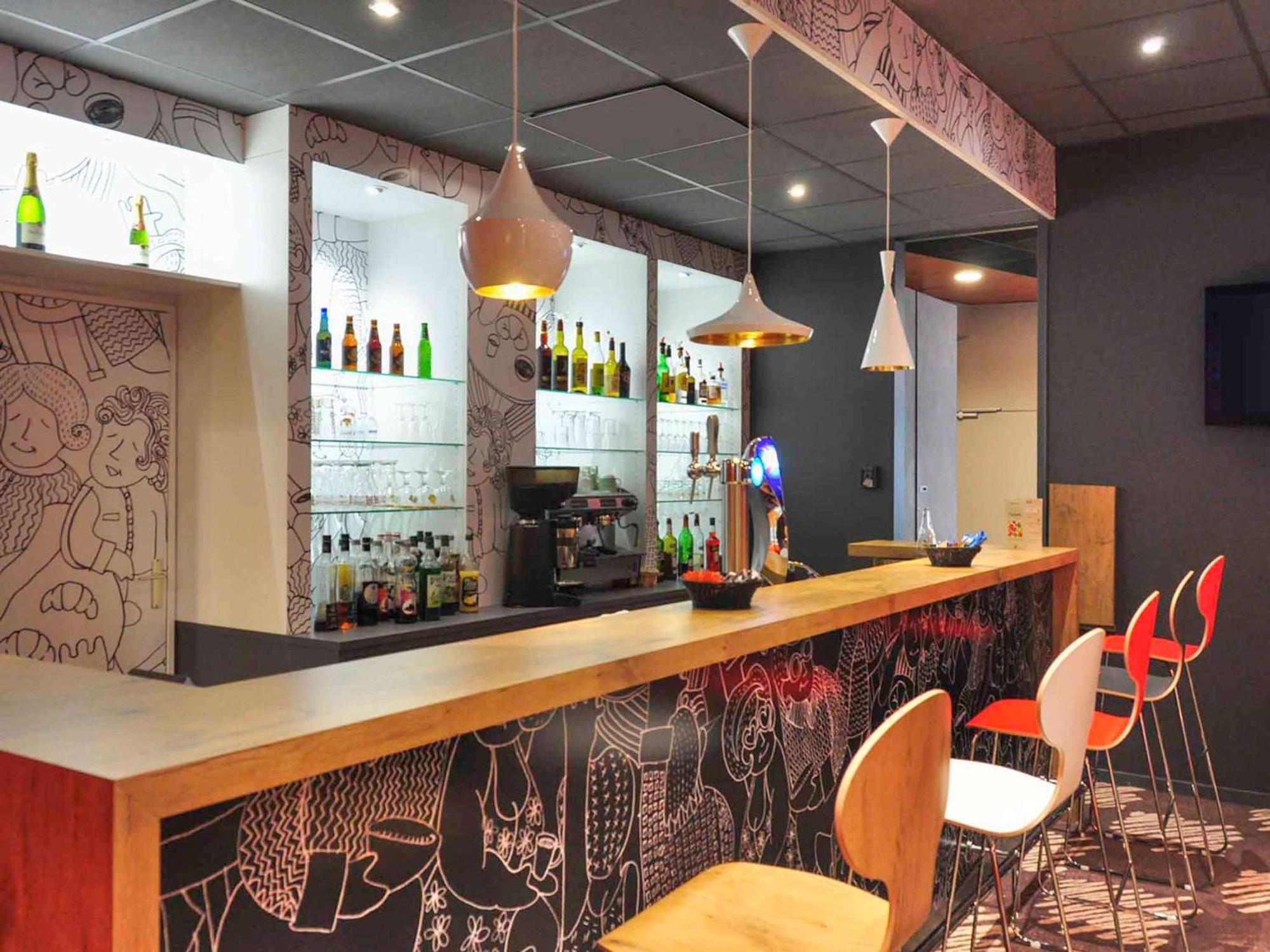Ibis Le Puy-En-Velay Centre Hotel Екстериор снимка