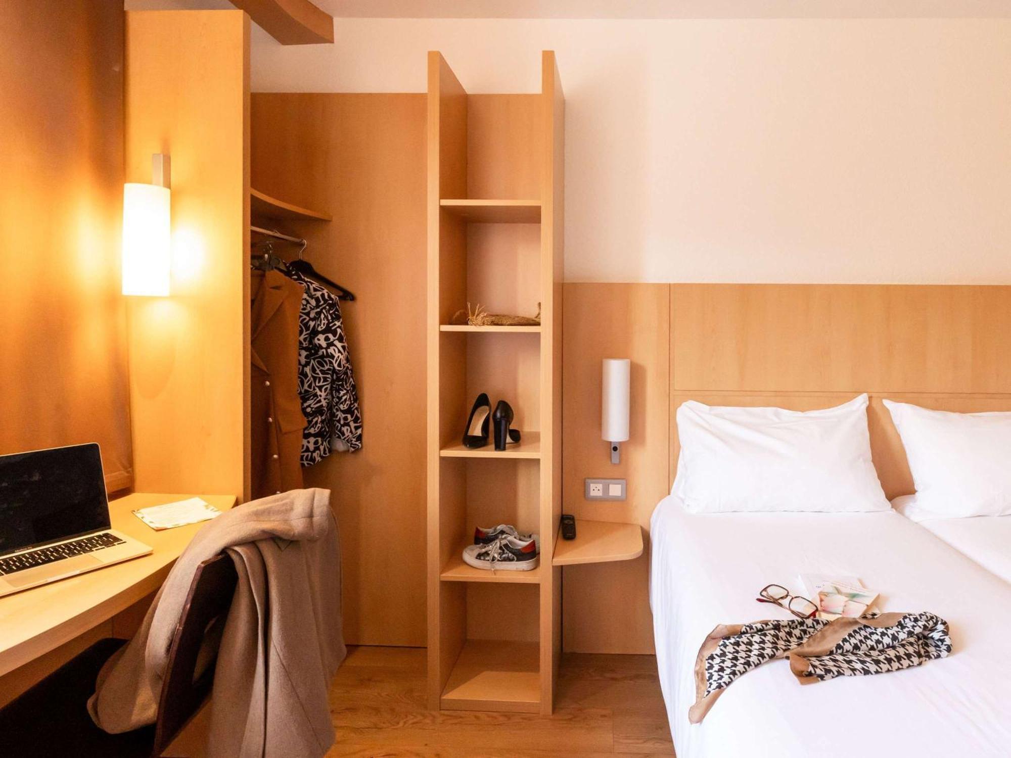 Ibis Le Puy-En-Velay Centre Hotel Екстериор снимка