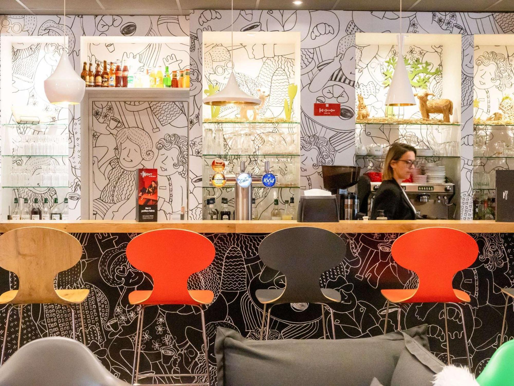 Ibis Le Puy-En-Velay Centre Hotel Екстериор снимка