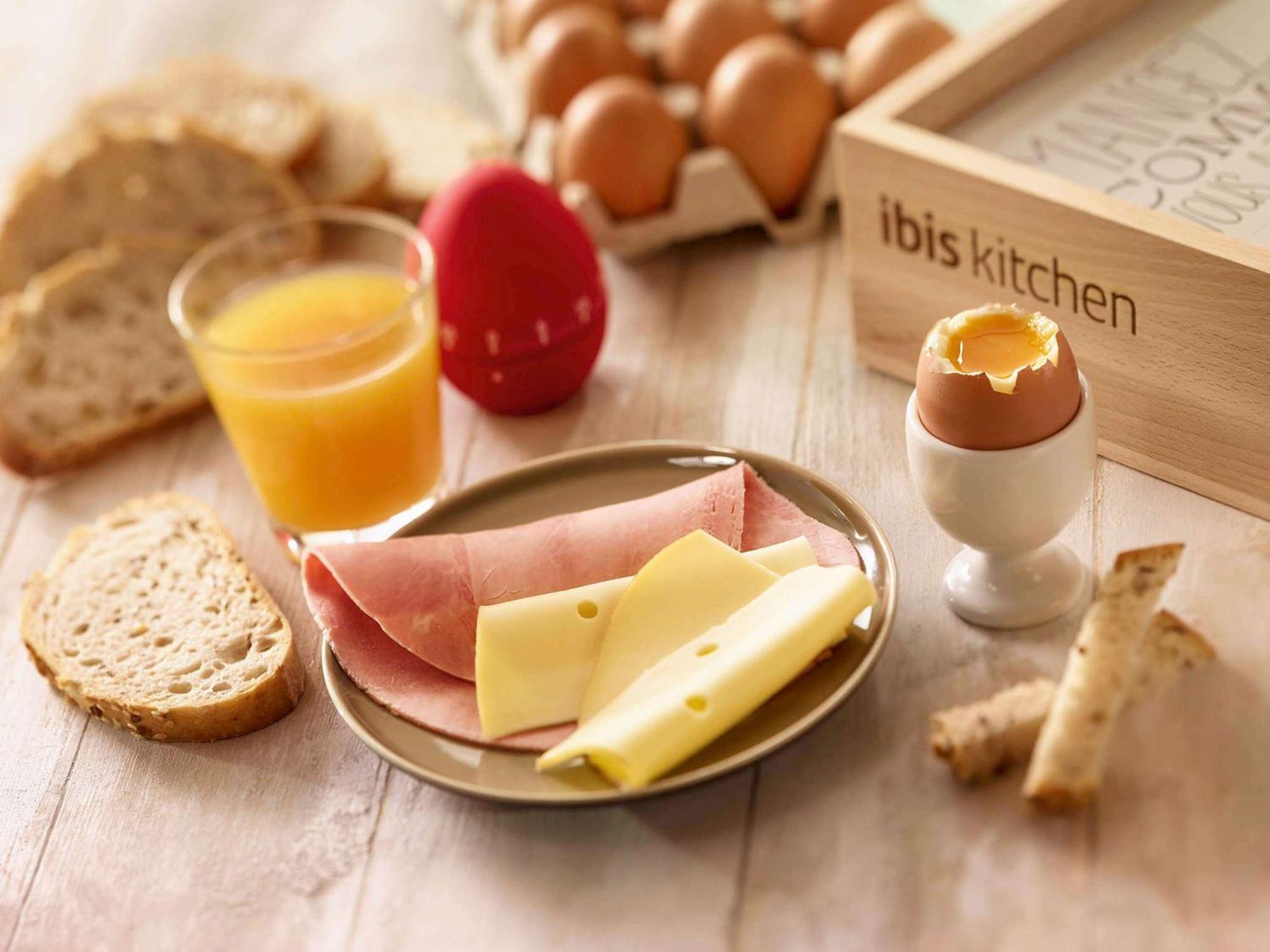 Ibis Le Puy-En-Velay Centre Hotel Екстериор снимка